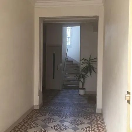 Cosy Rare 2 Bedroom Around A Private Garden * Neuilly-sur-Seine